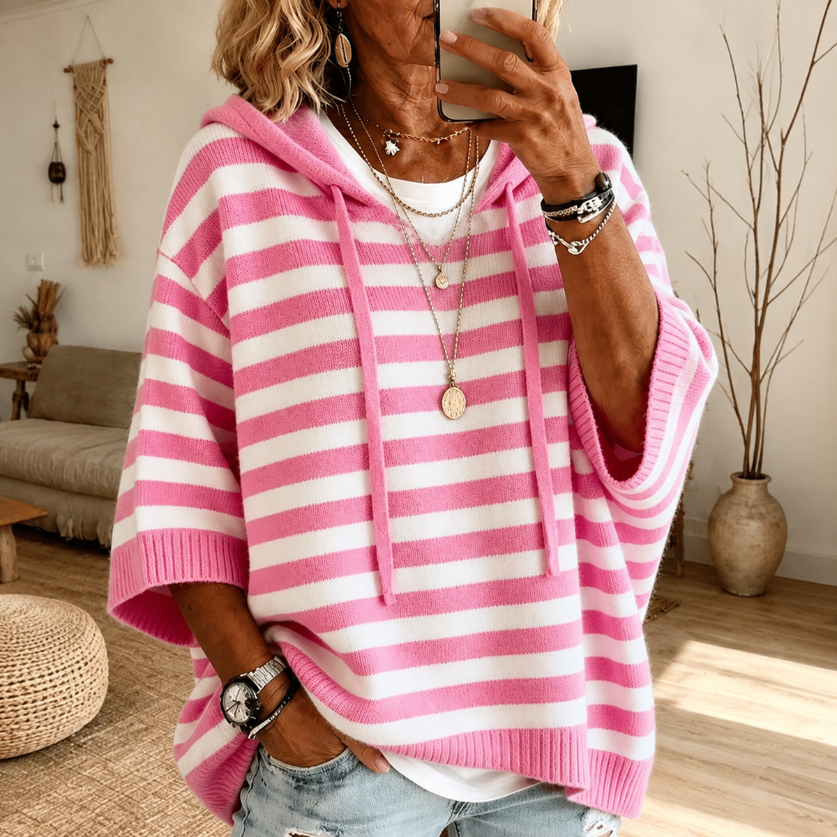 Emilie – Poncho Sweater a Strisce Rosa