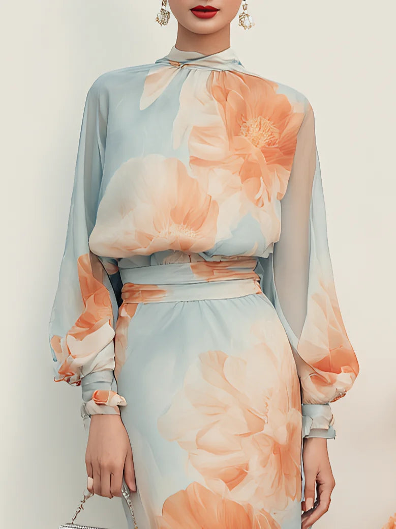 Emilia | Completo di due pezzi: top con collo alto e maniche lunghe con gonna floreale romantica