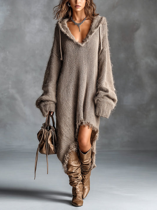 Vestito midi in maglia felpata con cappuccio