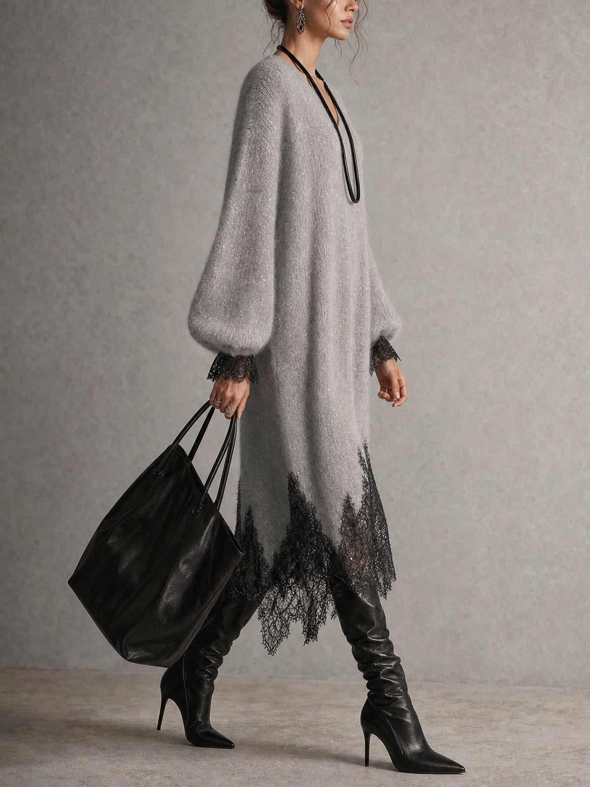 Alaya | Vestito midi grigio in maglia con bordo in pizzo