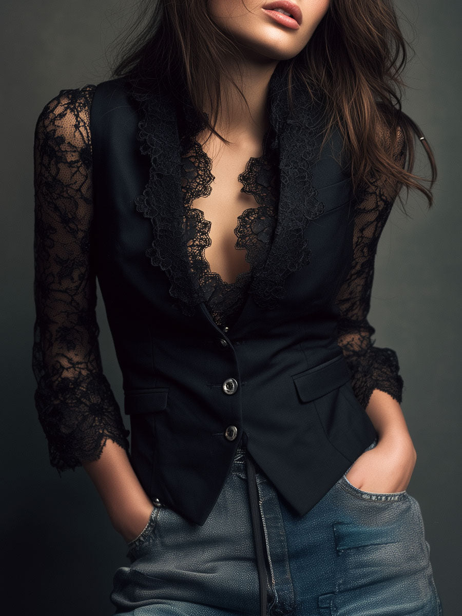 Noémie | Giacca Nera con Maniche Semi-Trasparenti