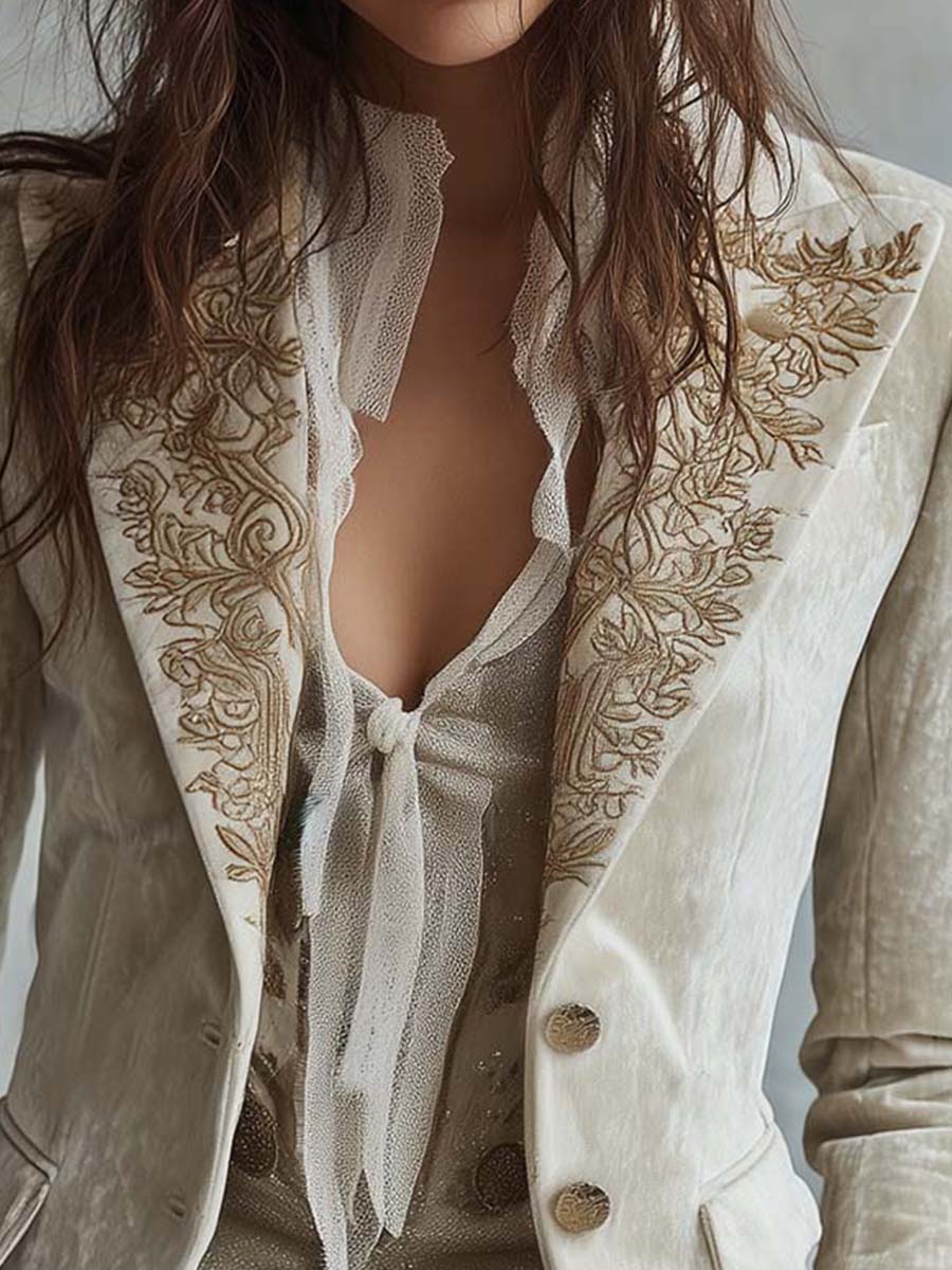 Constance | Blazer Ivoire Ricamato Tailleur