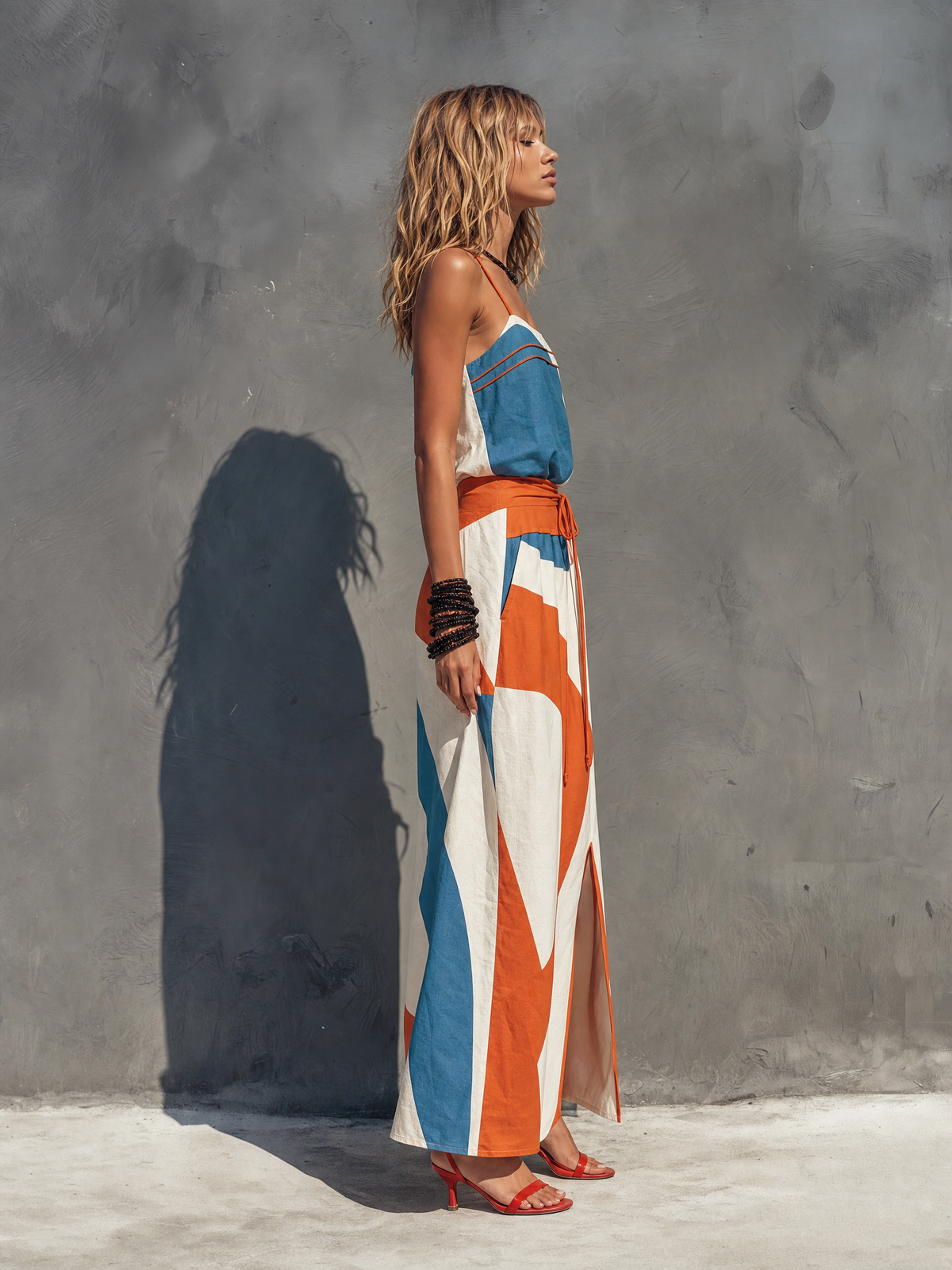 Abito Maxi Senza Maniche in Lino Minimalista per Donna -