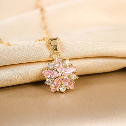Collana Elegante in Acciaio Inossidabile con Fiore di Rosa Sakura
