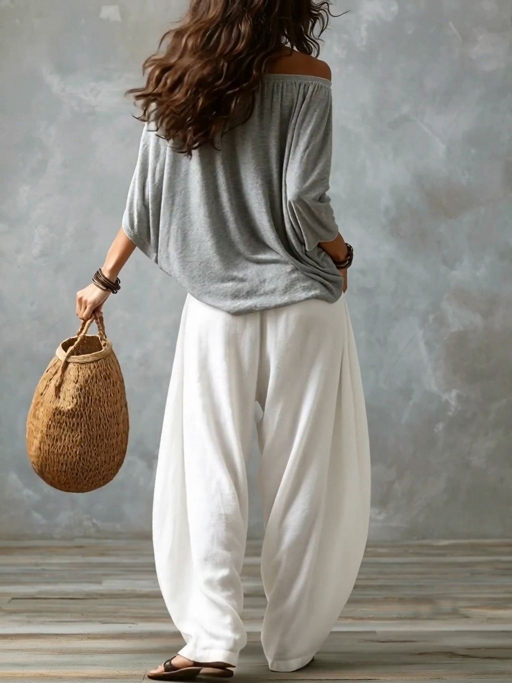 Marta | Completo Top Bianco Off-the-shoulder e Pantaloni Lantern Larghi