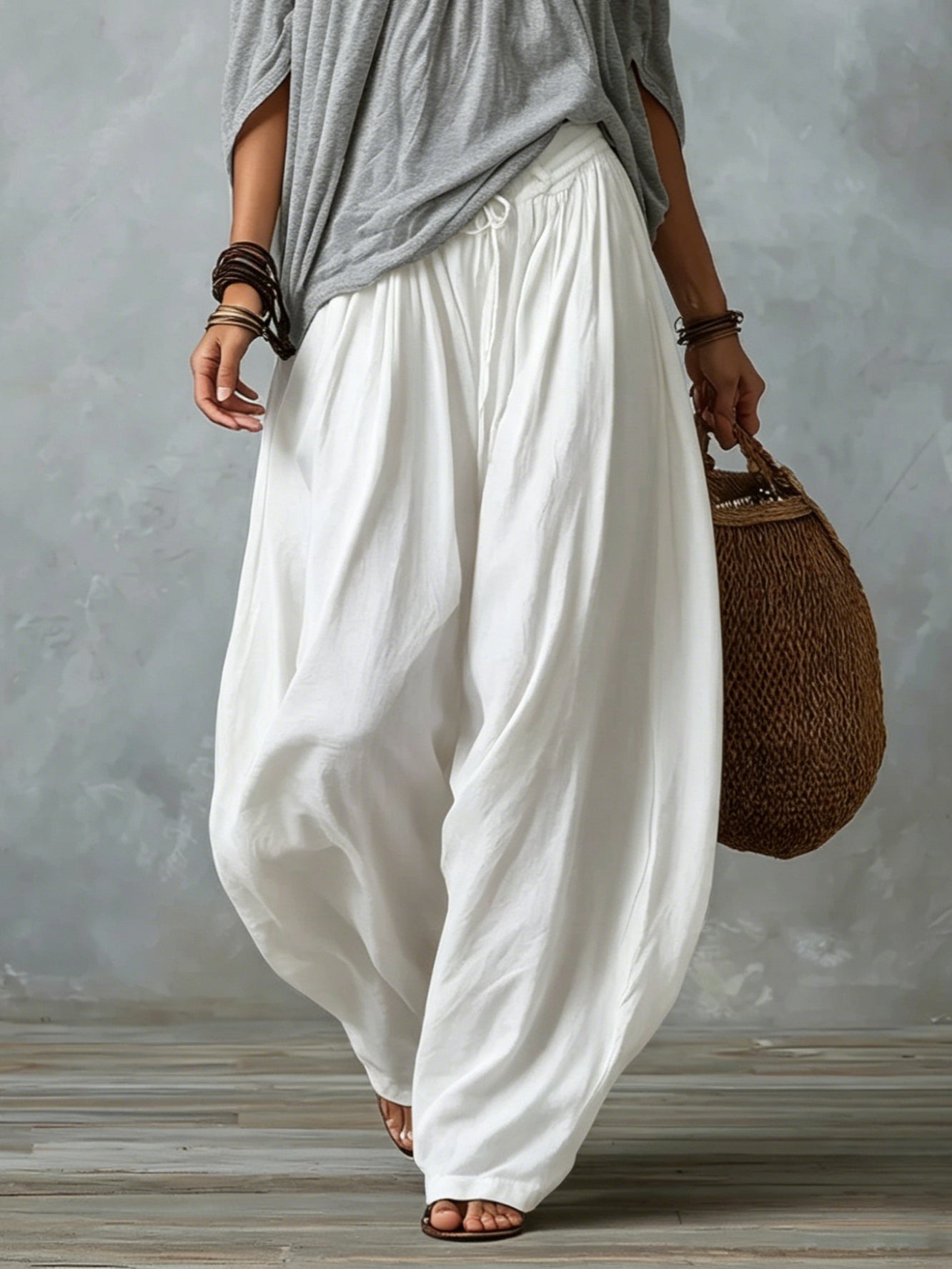 Marta | Completo Top Bianco Off-the-shoulder e Pantaloni Lantern Larghi