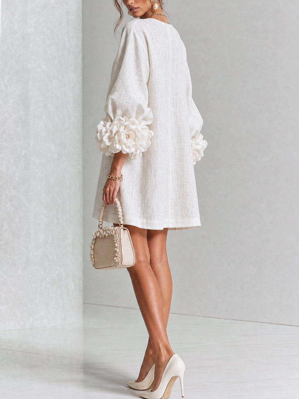 Candida | Vestito Mini con Bottoni e Maniche