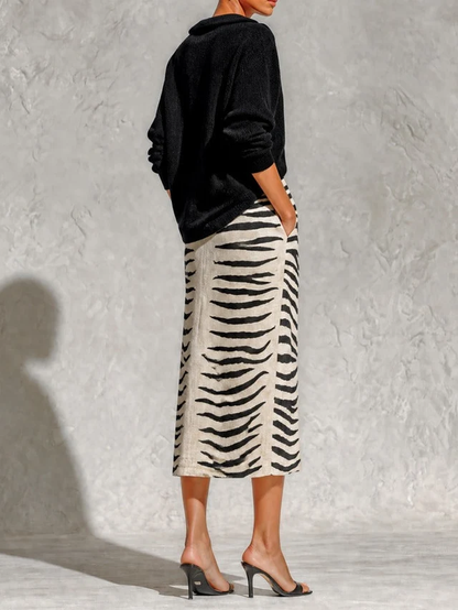 Set di Due Pezzi: Top Tricot Nero e Gonna Midi in Lino a Stampa Zebra