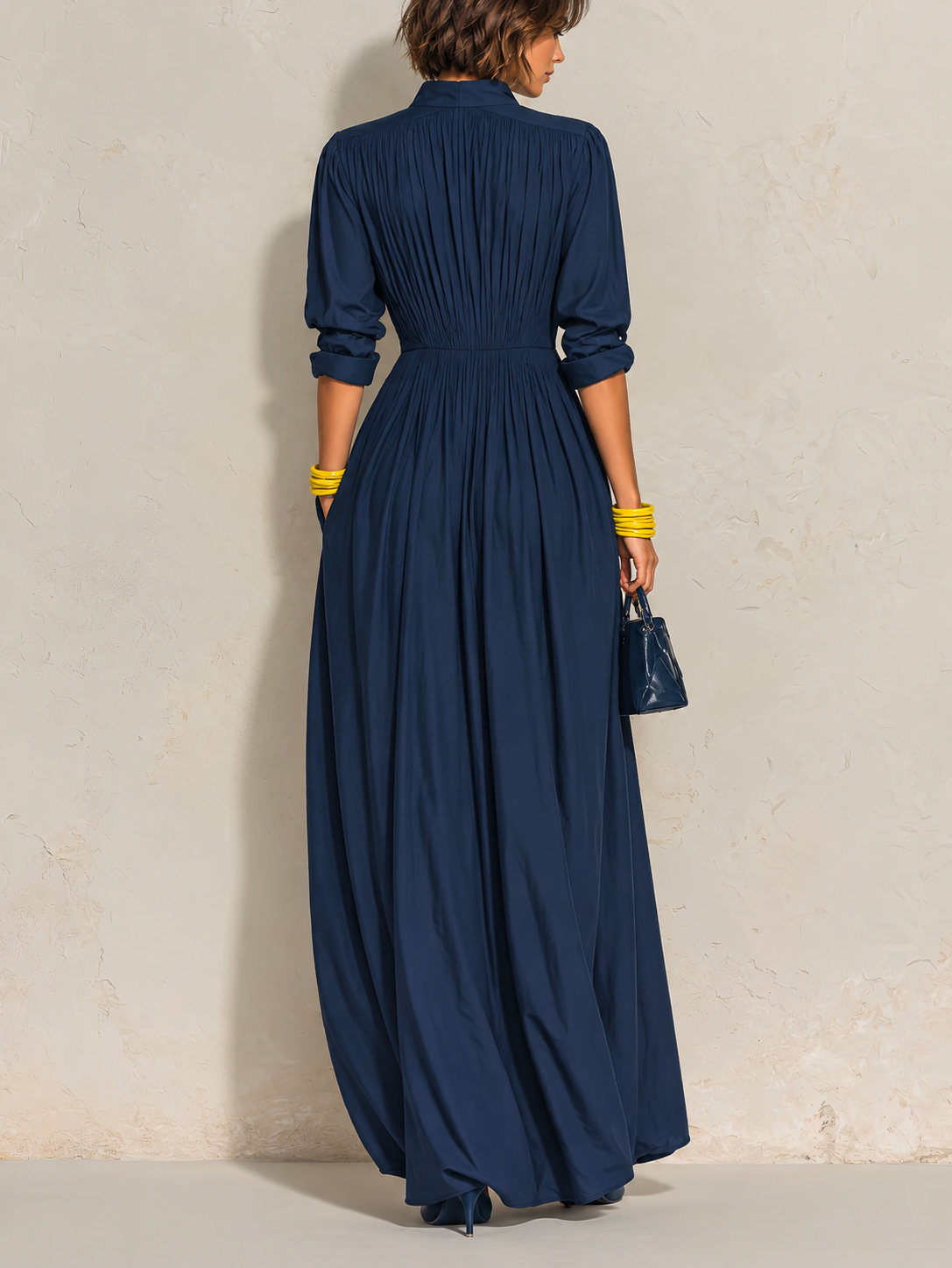 Ofelia | Abito Lungo Plissé con Scollo a V e Collo Alto, Blu Navy