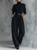 Noëlla | Completo con Collo Alto Nero e Pantaloni Dritti