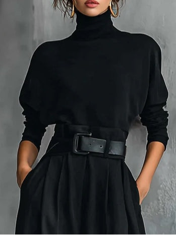 Noëlla | Completo con Collo Alto Nero e Pantaloni Dritti