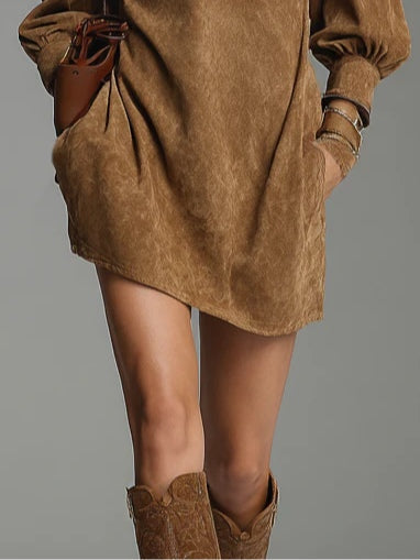 Abito Mini in Suede Marrone con Collo Alto e Zip