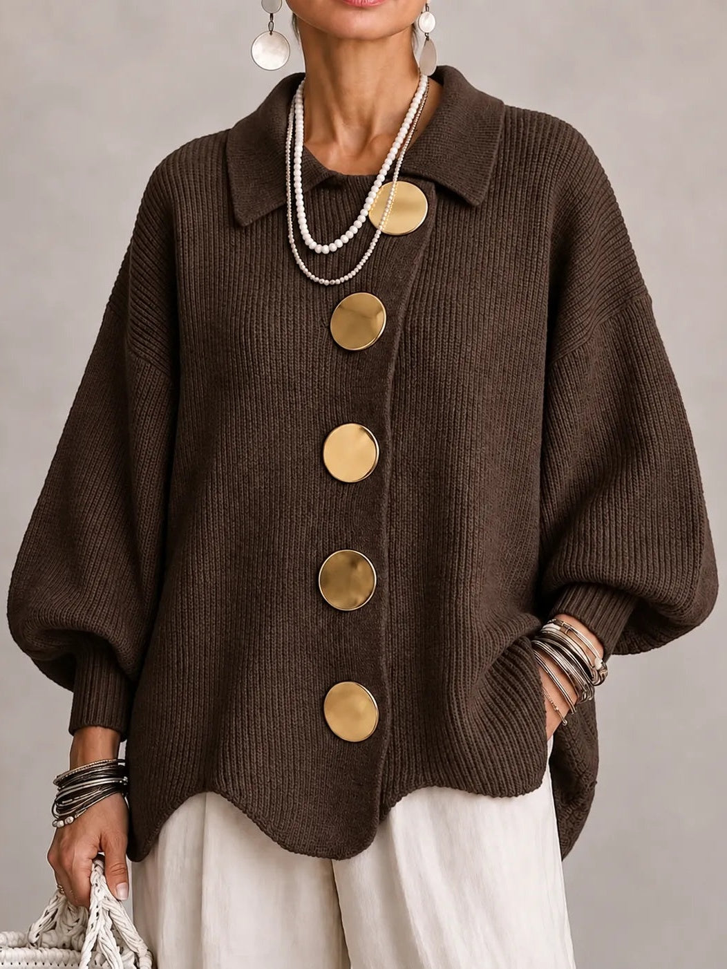 Graziella | Cardigan Oversize a Coste con Orlo Smerlato, Marrone Cioccolato