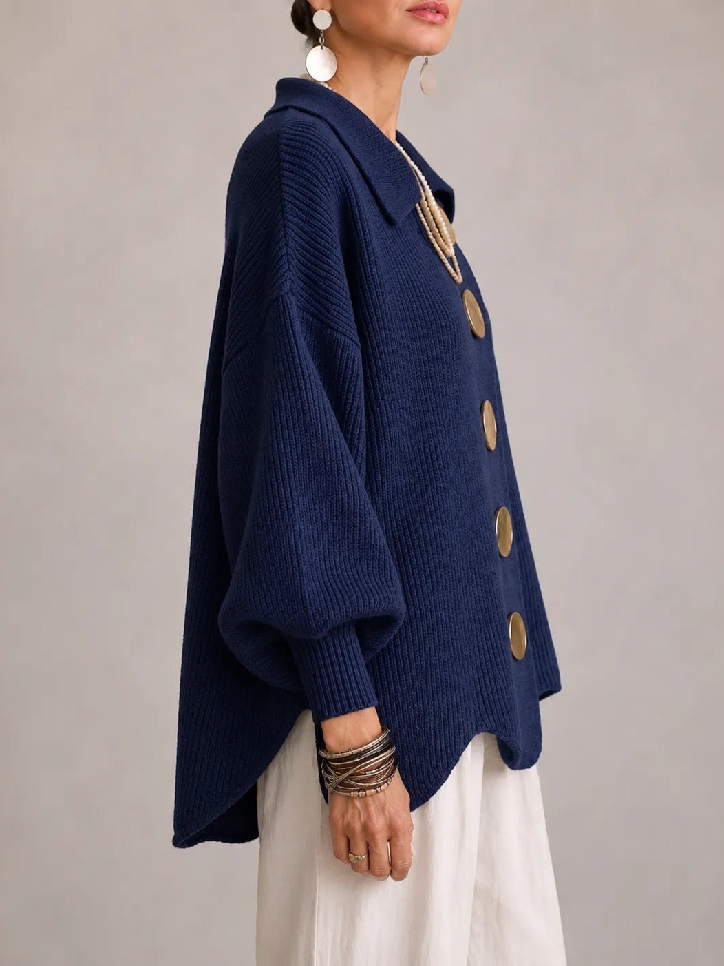 Milena | Cardigan Oversize a Coste con Orlo Smerlato, Blu Navy