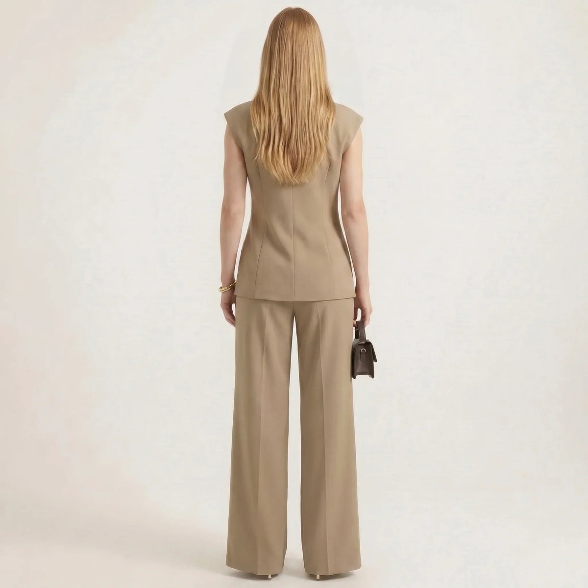 Completo da Donna con Gilet Doppiopetto e Pantaloni a Gamba Larga
