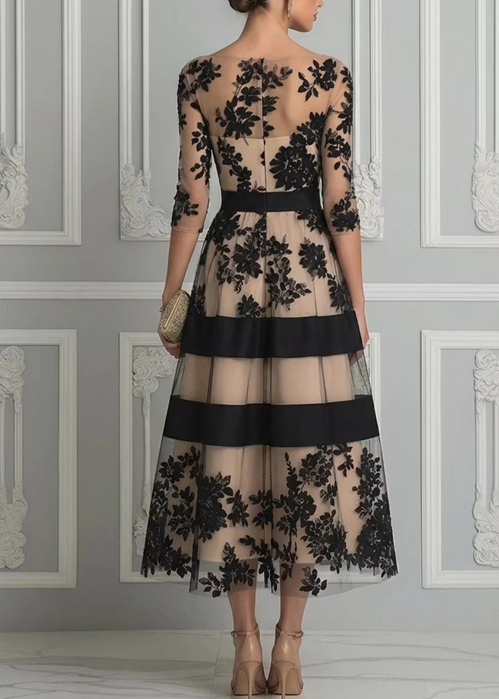 Catherine – Abito da Sera in Pizzo Floreale