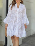 Lucía | Vestito Mini in Pizzo Ricamato con Scollatura a V e Manica Lunga