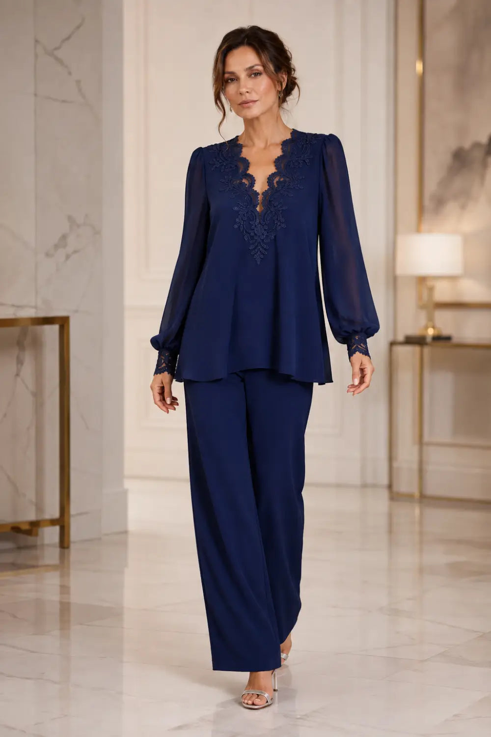 Violantina | Completo Scollo a V con Chiffon a Strati