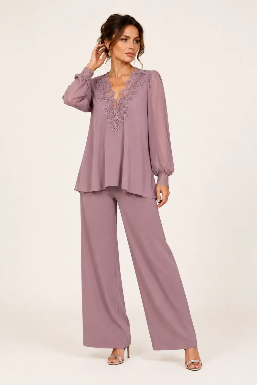 Violantina | Completo Scollo a V con Chiffon a Strati